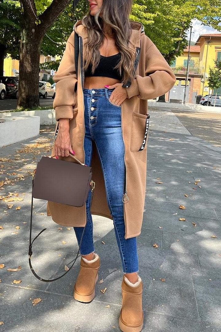 ?Damski długi płaszcz z kapturem