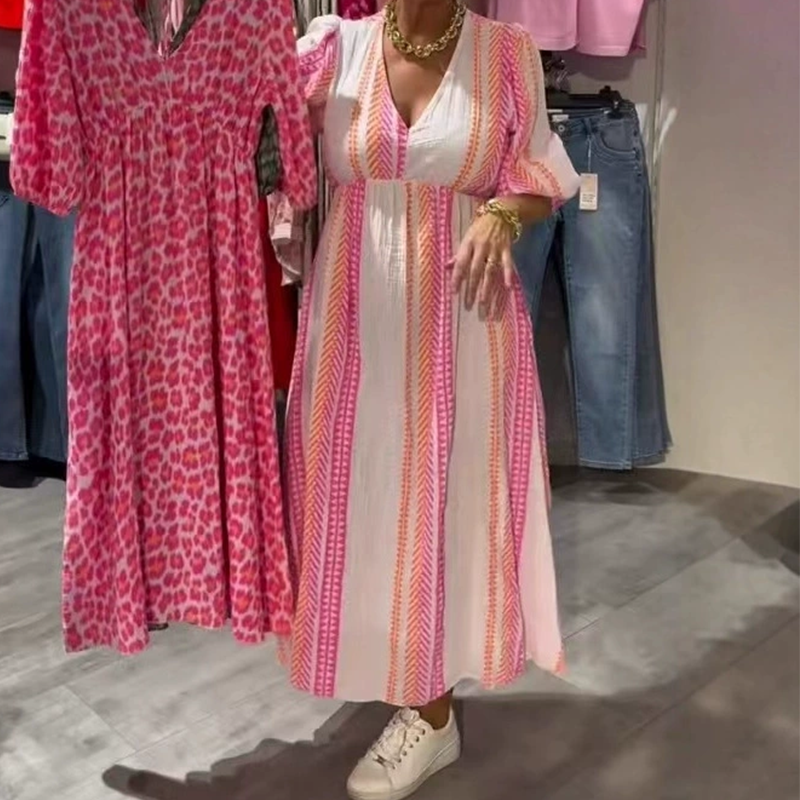 Damska sukienka z nadrukiem z dekoltem w serek