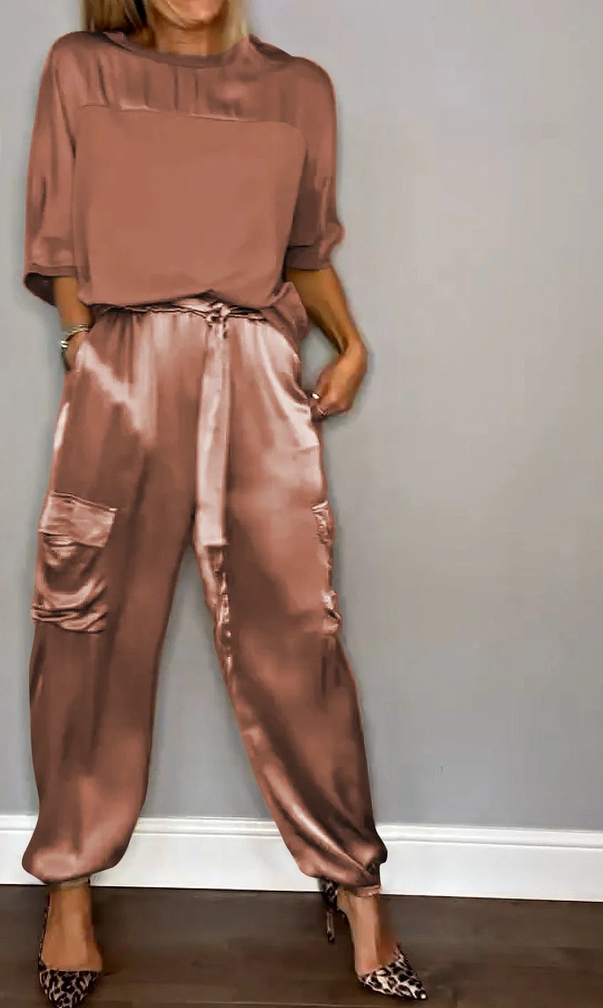 ?Smooth Satin Half-sleeved Top and Pants Set?