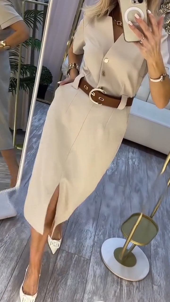 Damska sukienka casualowa z rozcięciem na klapie